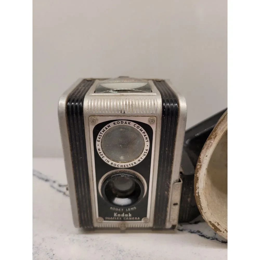 Vintage Kodak Cameras Lot Of‎ 3 Film Cameras Duaflex Six-20 Untested AS IS